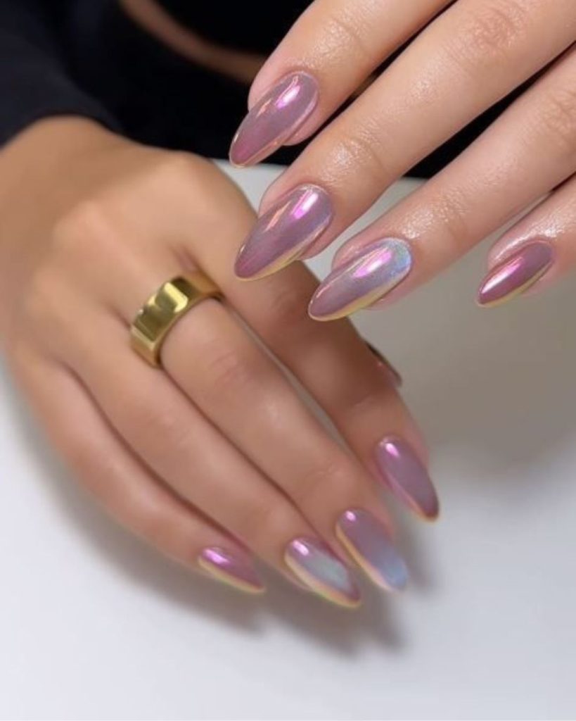 Oval Nails Holographic Foil 