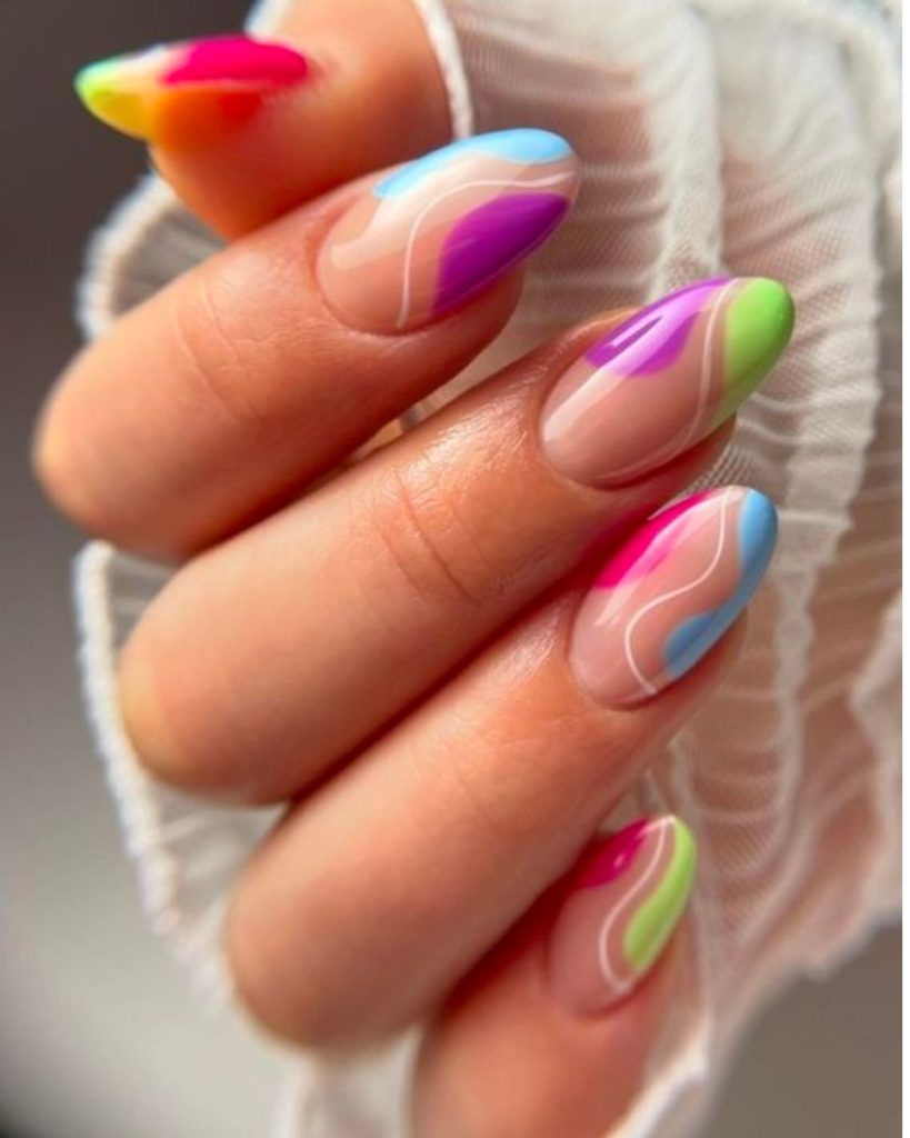 Oval Nails Neon Splatter 